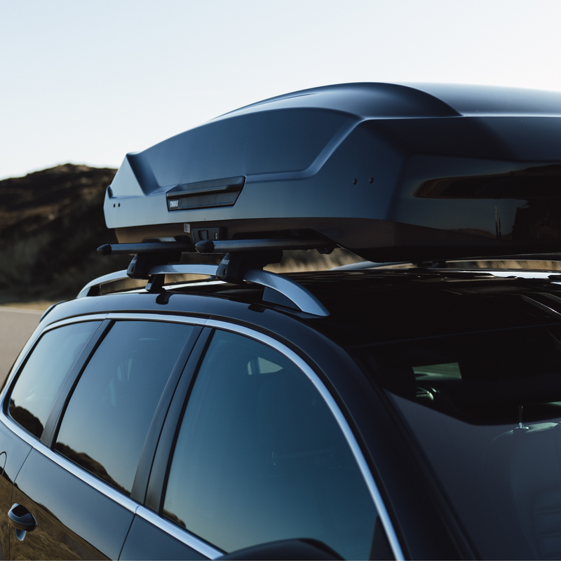 thule-motion-3-dachbox-auf-auto